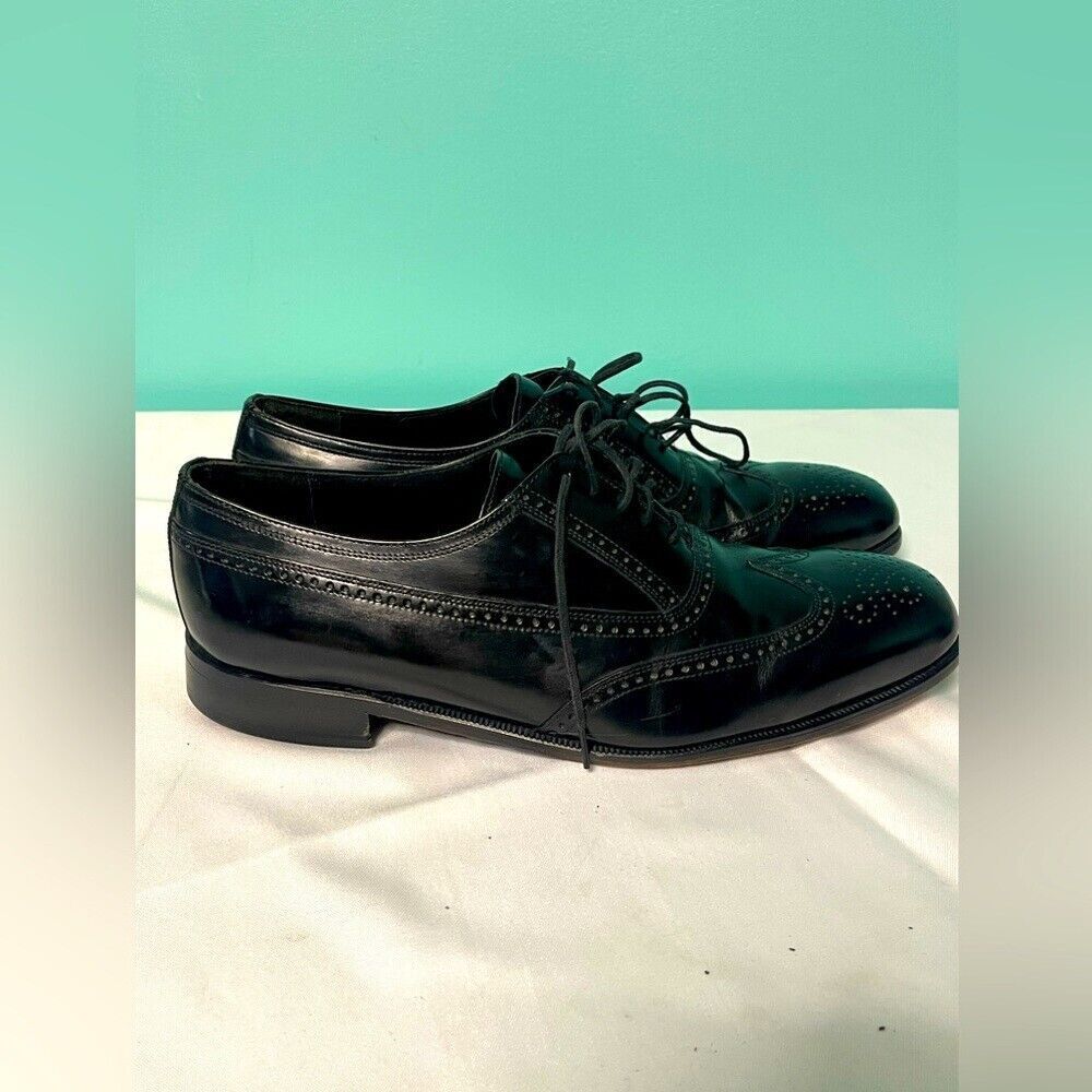 Florsheim Men's black size 13M lace up shoes
